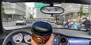 El riesgo de desprendimiento de retina no contraindica la cirugía de presbicia.